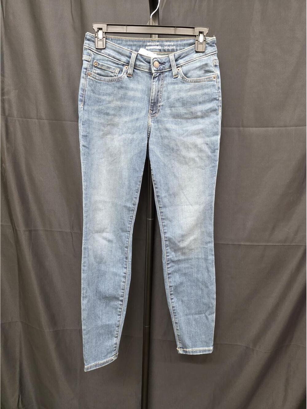 AMAZON ESSENTIALS WOMEN’S MID‑RISE STRETCH SKINNY JEANS MEDIUM WASH SIZE 4 SHORT